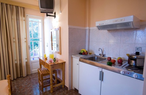 Tsoukaladhes House | Pension Filoxenia