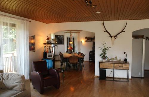 Oberzeiring Villa | Pension Hintergarten