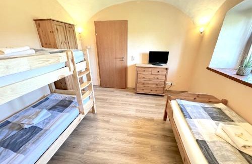 Gottfrieding Hotel | Pension Laurent Ranch