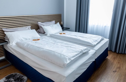 Osterath House | Pension- Location Cham