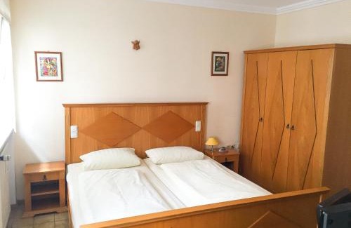 Lehel House | Pension Mona Lisa