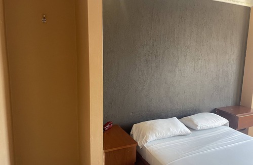 Tumba Vieja House | Pension Monaco