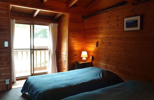 Toyo-cho Cabin | Pension Shishikui