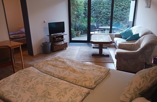 Bad Fallingbostel Bed & Breakfast | Pension Strohm im Lieth-Café