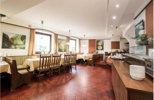 Eferding House | Pension "Zum Goldenen Kreuz"