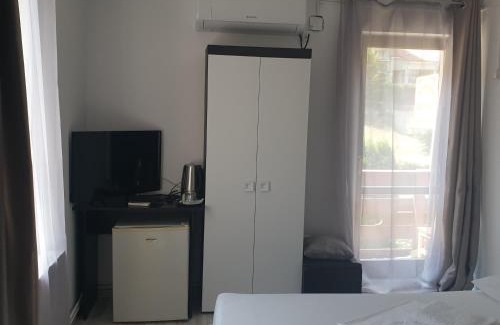 Caciulata House | Pensiunea Antonella