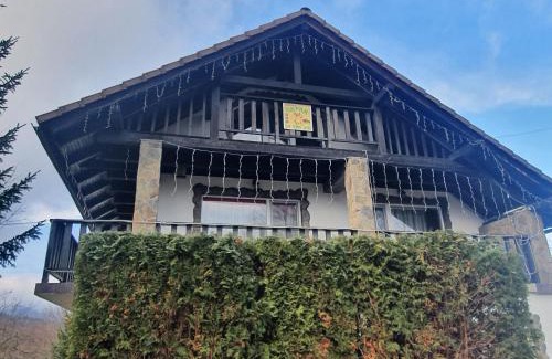 Bran House | Pensiunea CAPRA CU TREI IEZI