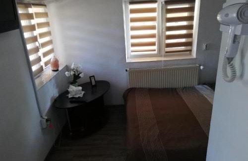 Tirgu Jiu House | Pensiunea Casa Bianca