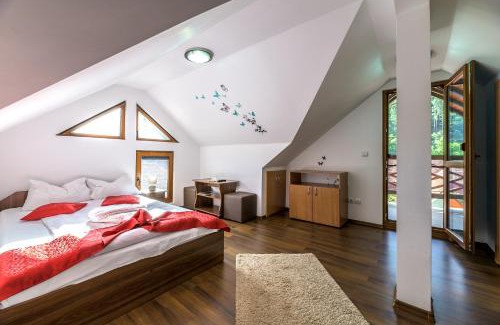 Gura Raului House | Pensiunea Casa Loloiu