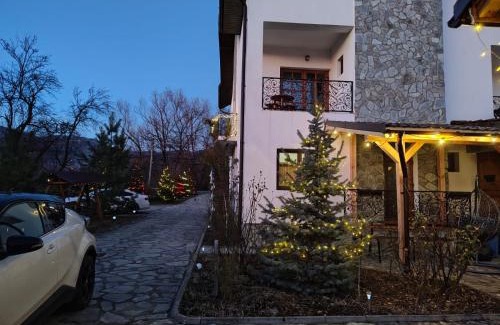 Crasna House | Pensiunea Codruta