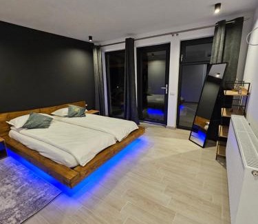Sinca Veche House | Pensiunea Crăișorul Muntelui