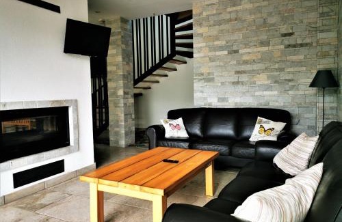 Cisnadie Villa | Pensiunea Cuib