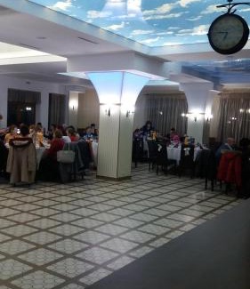 Lunguletu Hotel | Pensiunea Georgia