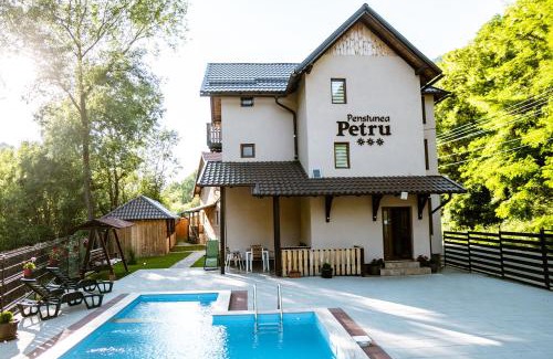 Sugag House | Pensiunea Petru