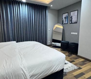 Lahore Apartment | Penta Square Executive City View Apartments DHA - Phase 5 Lahore
