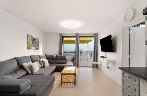San Eugenio Apartment | Penthause Luxe 501 sea View pool