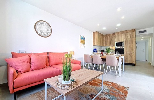 Lo Pagan Apartment | Penthouse apartment, roof terrace and pool