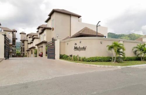 Jack's Hill Apartment | Penthouse Apartment @ Malachi