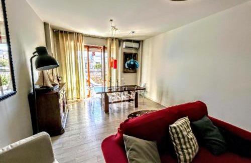 Marina di Carrara Apartment | -Penthouse con Terrazza Panoramica -Free Parking-