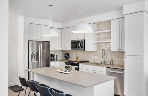 Downtown Salt Lake City Apartment | Penthouse Corner Suite - View, Best Amenities