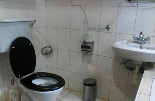 Moyo Hotel | Penthouse Inn