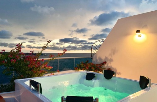 Bocachica Apartment | Penthouse Mirador jacuzzi