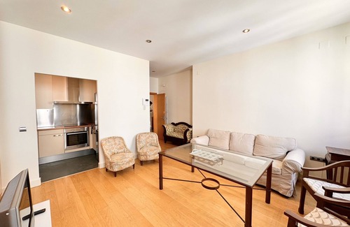 El Arenal Apartment | Penthouse near cathedral private rooftop Private Parking