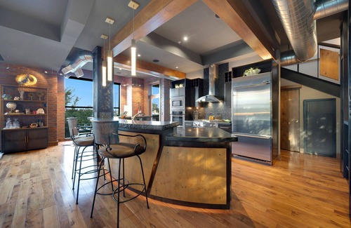 Old Town House | Penthouse w/Mtn Views in the Heart of Old Town