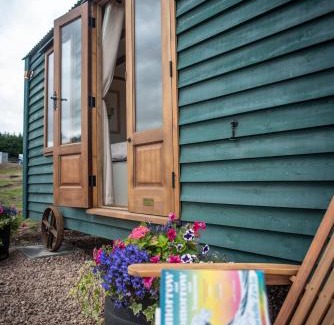 Penicuik Cabin | Pentland Shepherd Huts