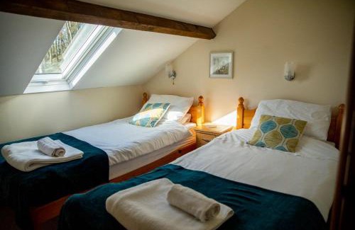 Llanddewi Ystradenny House | Pentre Fach