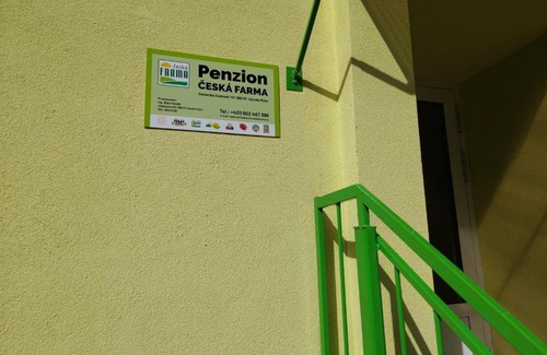 Vysoke Myto House | Penzion ČESKÁ FARMA