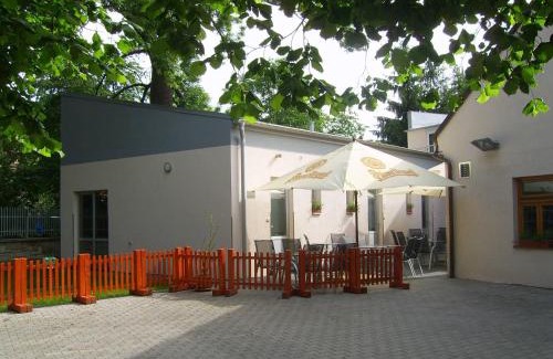 Chrudim House | Penzion a CaféRestaurant U lávky