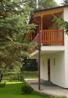 Sluknov Apartment | Penzion a restaurace Balaton
