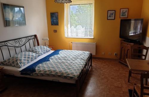 Domanin House | Penzion Cizku u Trebone