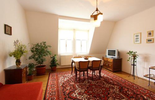 Vranov nad Dyji House | Penzion Jelen Vranov nad Dyjí