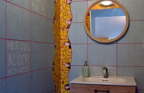 Nova Bystrice House | Penzion Medvedi Paseka