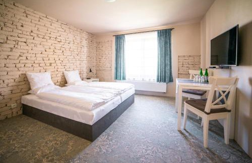 Cheb House | Penzion Papírna