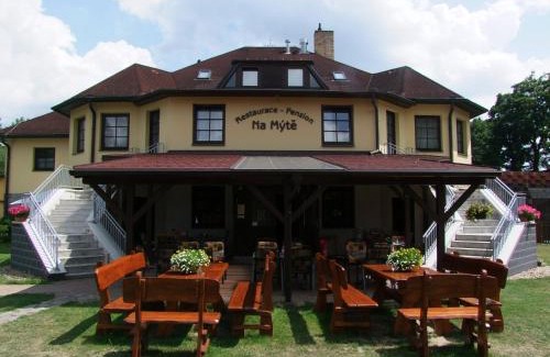 Sezimovo Usti House | Penzion - Restaurace Na Mýtě