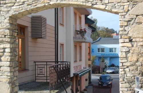 Novy Jicin House | Penzion U Zvonu