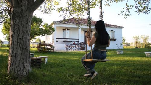 Sakës House | "Per Mik" cottage in vineyard