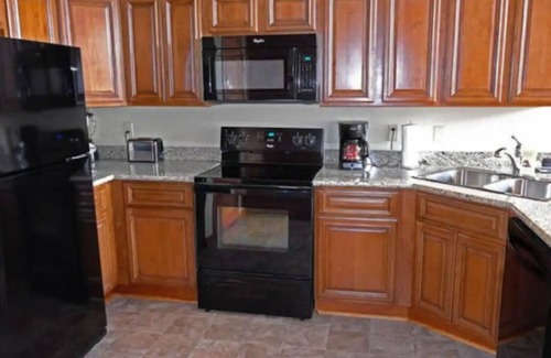 Bandera Condo | Perennial VC Bandera 2A
