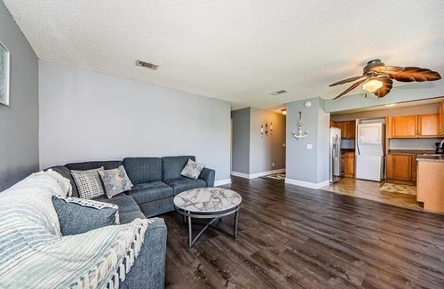 Anona Condo | Perfect Family Vacation just Minutes from Indian Rocks Beach! ~