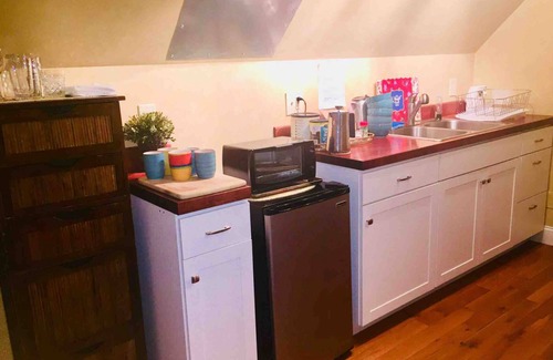 Oakley Apartment | Perfect Feel Asheville Apartment