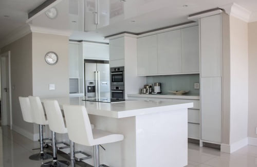 Bloubergstrand House | Perfect Home, Perfect Views!
