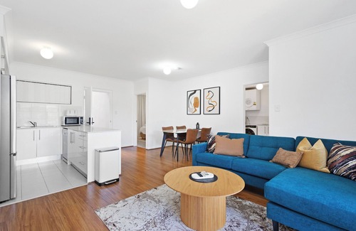 Beckenham Apartment | Perfect location 2BR 1BTH - Beckenham