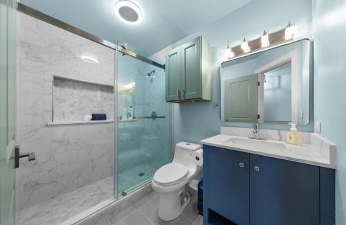 Chicago House | Perfect Location Across from Park & Train Station