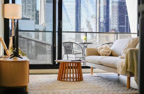 Docklands Apartment | Perfect Melbourne CBD Apt on La Trobe with parking