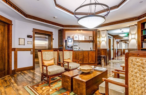 Empire Pass Condo | Perfect Ski-in/Ski-out Luxury W/Shared Hot Tubs, Mtn Views, Balcony & Fast WiFi