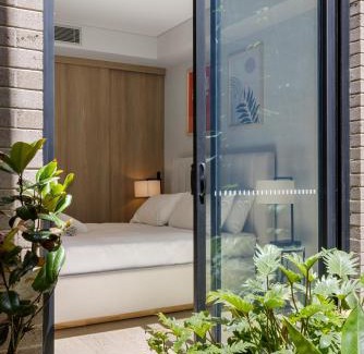 Glebe Apartment | Perfect Vacation Home w Terrace & Private Garage