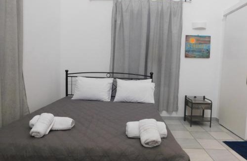 Perissa Apartment | Perissa Art Villa